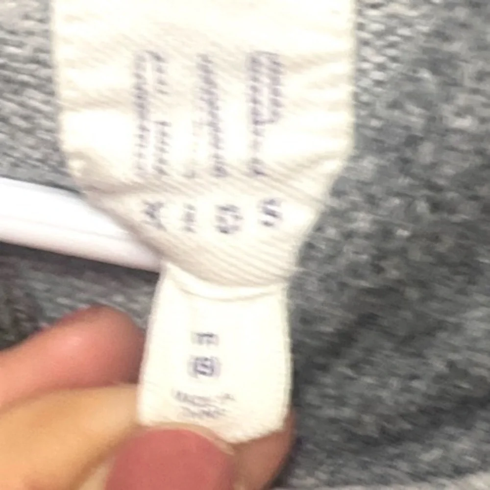 Gap Kids Boy Grey Appliqué Legend‎ Sweater Hoodie Size 8 M